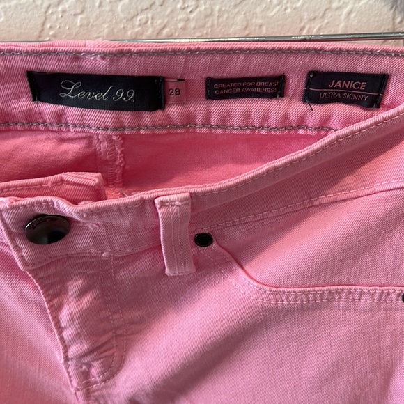 Level 99 Women’s Janice Ultra Skinny Jeans (Limited Breast Cancer Awareness) - Picture 3 of 6